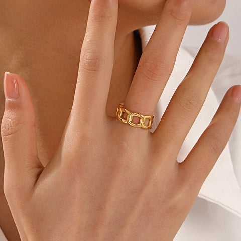Cuban Link Ring