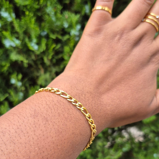 Classic Figaro Chain Bracelet